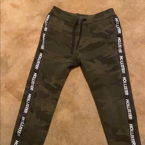 Hollister camp sweats